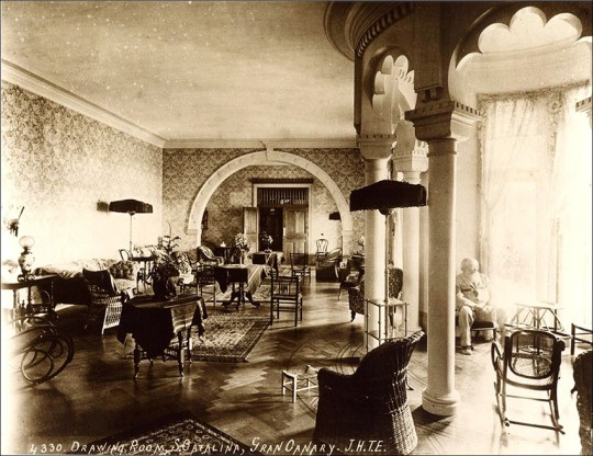Hotel Santa Catalina Salon de lectura J H T Ellerbeck
