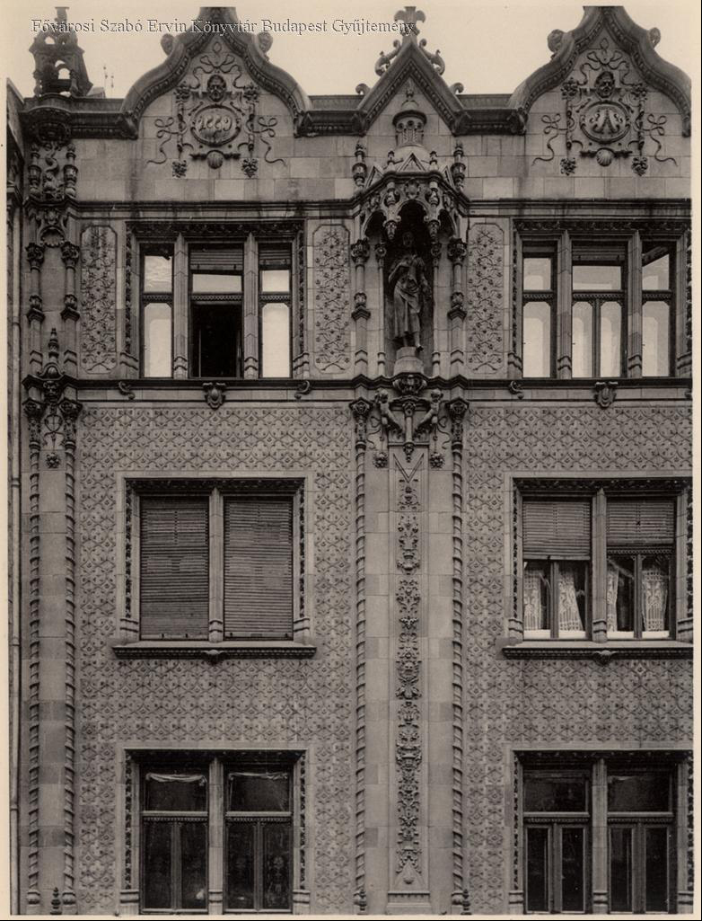 Tienda de Thonet en Budapes 2