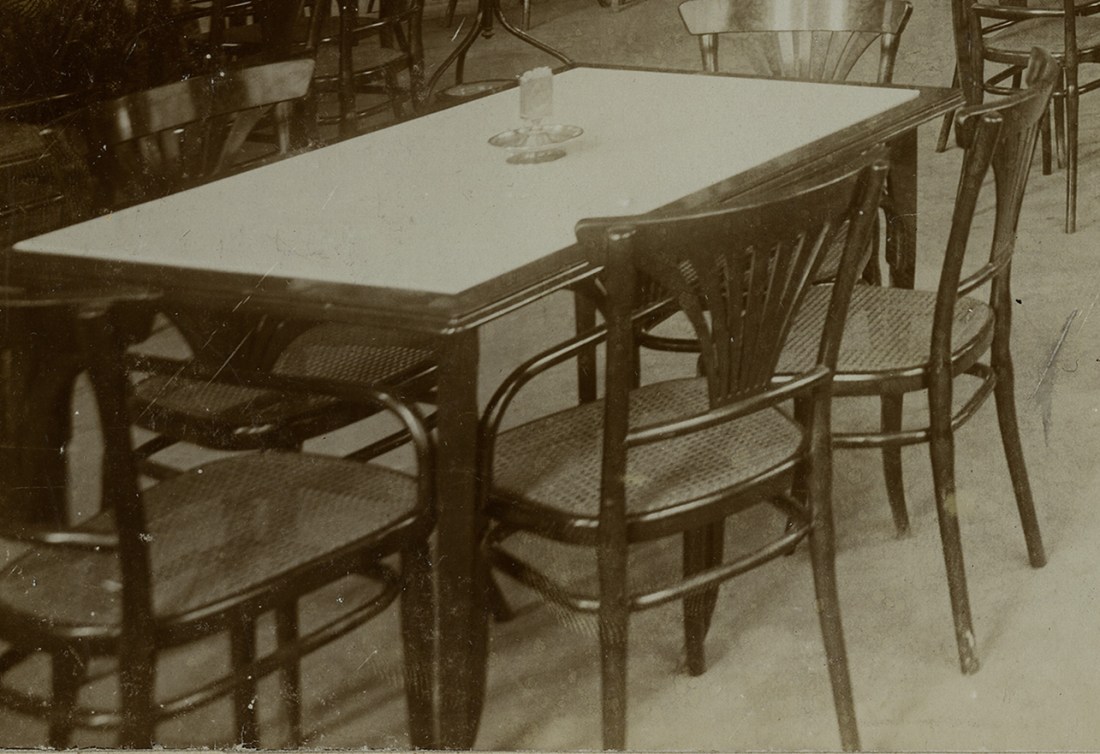 Detalle sillas Thonet