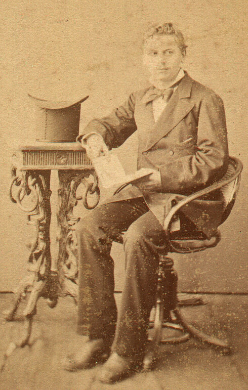 Sillon giratorio anterior a 1895