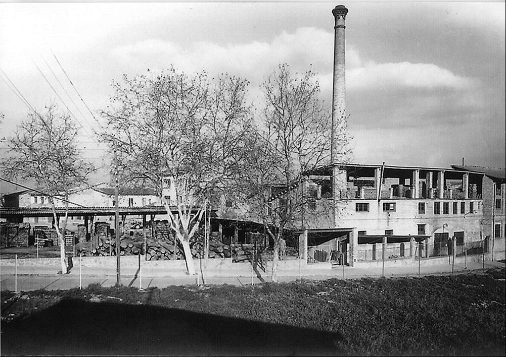 La imagen tiene un atributo ALT vacío; su nombre de archivo es foto-n.-13-2-fabrica-de-codina-en-tona.jpg